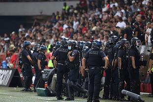 姆巴佩调侃破坏点球点：对方支撑脚要是打滑，我们就赚到了