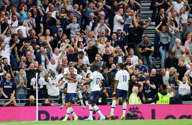 真强！皇马本赛季各项赛事进42球，姆巴佩一人就打进24球（火力爆棚！皇马本季各项赛事已进42球，姆巴佩一人贡献24球）