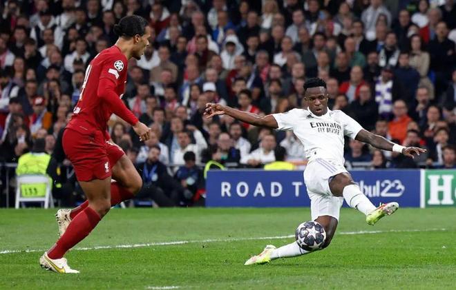 卖奖杯、卖主力、等收购，破产后的球队何去何从